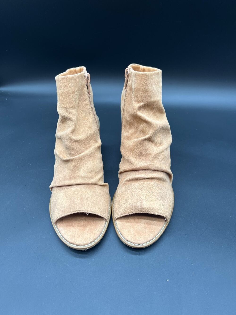 Mountain‎ Booties Women's 7 Tan Open Toe Boots with Chunky Heel #14